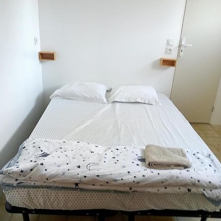 Les Chambres Studios De Pleslin-Foucher Eksteriør bilde