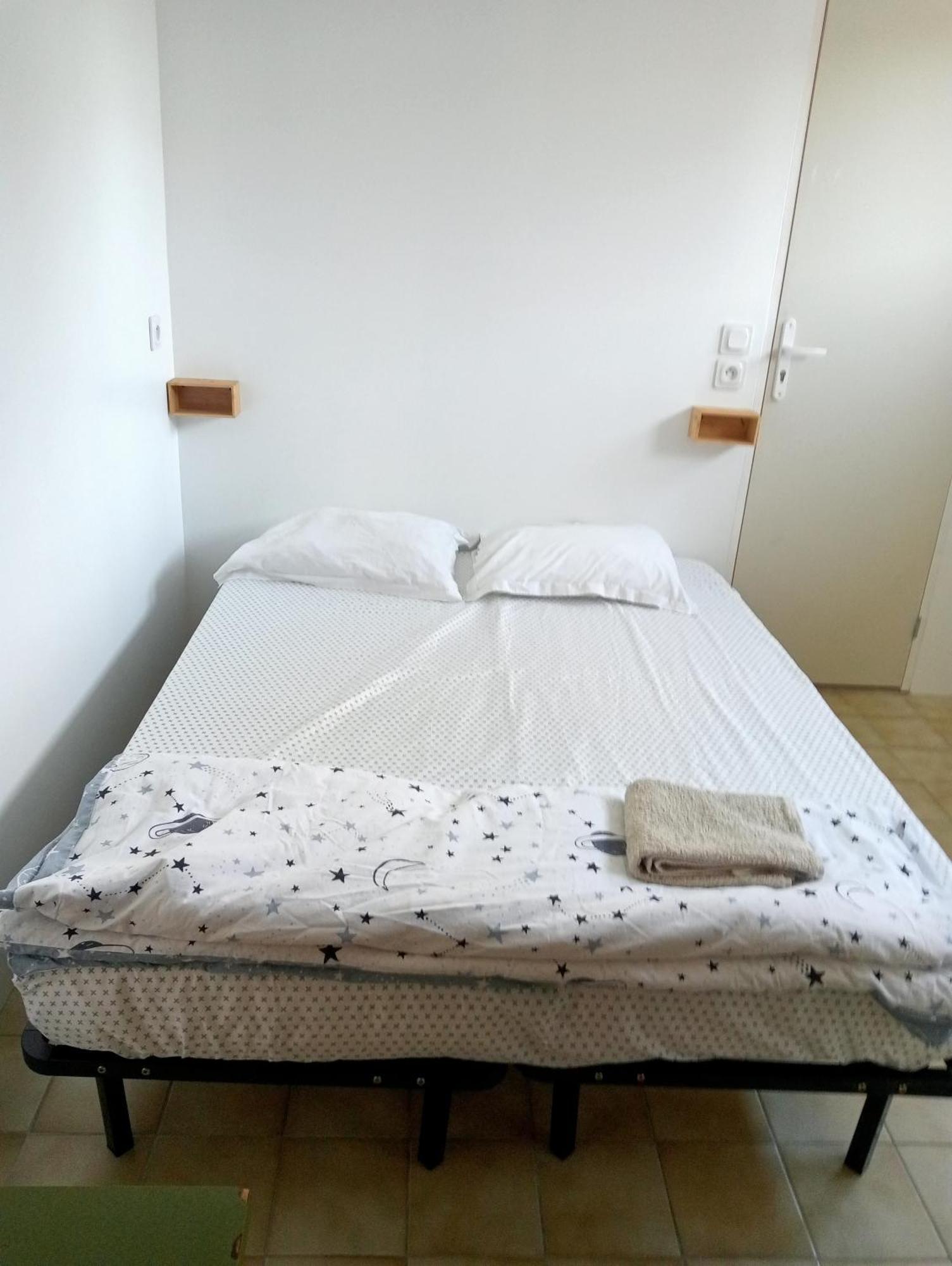 Les Chambres Studios De Pleslin-Foucher Eksteriør bilde